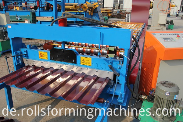 Roof panel roll forming machine (5) Roof panel roll forming machine (5)